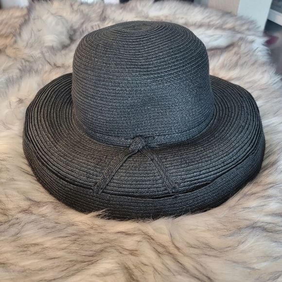 Etmar New York Roll Up Brim Hat - Picture 2 of 6